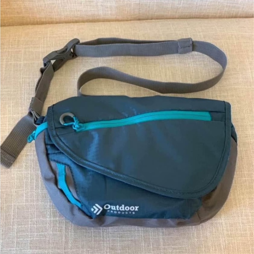 Men's or Woman’s Gray and Blue Belt Bag, NWOT